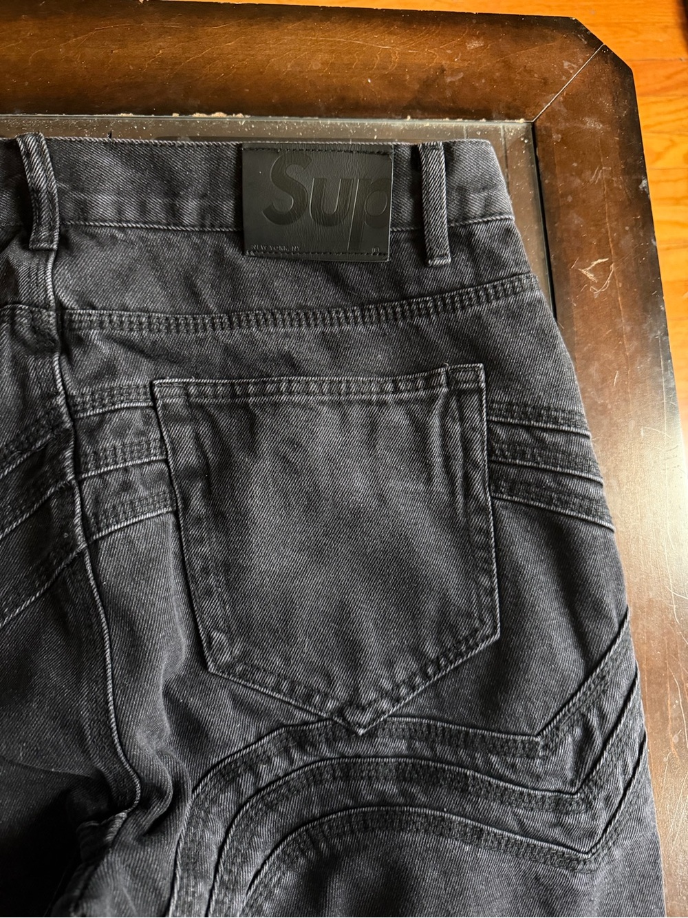Supreme Logo Black Jeans with Red Detail - Picture 4 of 5